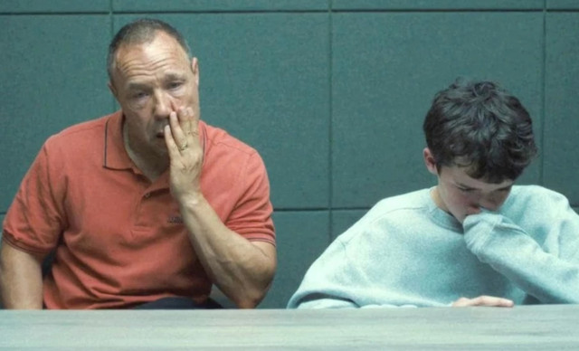 &Tau;&omicron; Adolescence &theta;&alpha; &epsilon;&pi;&iota;&sigma;&tau;&rho;έ&psi;&epsilon;&iota; &mu;&epsilon; 2&eta; &sigma;&epsilon;&zeta;ό&nu; &sigma;&tau;&omicron; Netflix, &alpha;&lambda;&lambda;ά ό&chi;&iota; &sigma;ύ&nu;&tau;&omicron;&mu;&alpha;