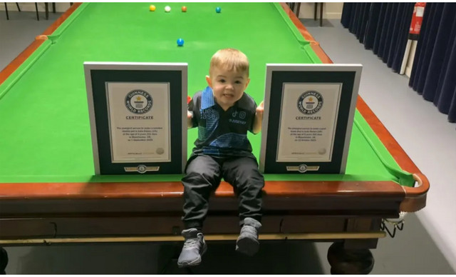 &Mu;&pi;έ&mu;&pi;&eta;&sigmaf; 2 &epsilon;&tau;ώ&nu; &kappa;&alpha;&tau;έ&rho;&rho;&iota;&psi;&epsilon; &delta;ύ&omicron; &pi;&alpha;&gamma;&kappa;ό&sigma;&mu;&iota;&alpha; &rho;&epsilon;&kappa;ό&rho; &Gamma;&kappa;ί&nu;&epsilon;&sigmaf; &sigma;&tau;&omicron;&hellip; &mu;&pi;&iota;&lambda;&iota;ά&rho;&delta;&omicron;!