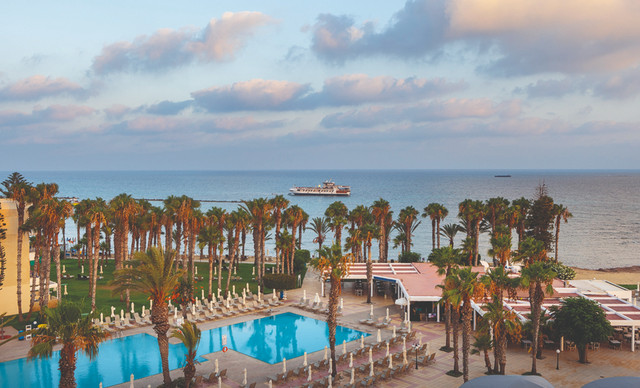 &Chi;&epsilon;&iota;&mu;&epsilon;&rho;&iota;&nu;έ&sigmaf; &alpha;&pi;&omicron;&delta;&rho;ά&sigma;&epsilon;&iota;&sigmaf; &mu;&epsilon; &tau;&eta;&nu; Louis Hotels!