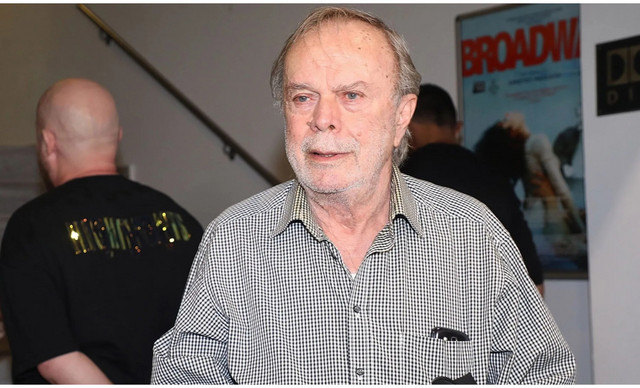 &Chi;&rho;ή&sigma;&tau;&omicron;&sigmaf; &Pi;&omicron;&lambda;ί&tau;&eta;&sigmaf;: &Omicron; &lambda;ό&gamma;&omicron;&sigmaf; &pi;&omicron;&upsilon; &epsilon;ί&chi;&epsilon; &alpha;&pi;&omicron;&mu;&omicron;&nu;&omega;&theta;&epsilon;ί, &eta; &omicron;&iota;&kappa;&omicron;&gamma;έ&nu;&epsilon;&iota;&alpha; &kappa;&alpha;&iota;