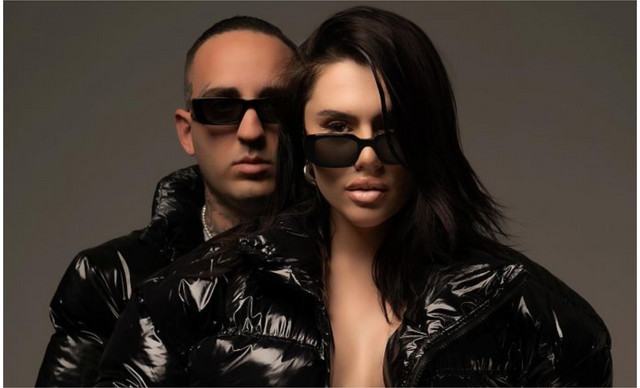 Έ&lambda;&epsilon;&nu;&alpha; &Tau;&sigma;&alpha;&gamma;&kappa;&rho;&iota;&nu;&omicron;ύ Dj Stephan: &Chi;ώ&rho;&iota;&sigma;&alpha;&nu; 1,5 &chi;&a