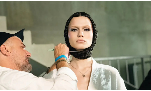 Viktor Rolf: &Tau;&alpha; beauty looks &pi;&omicron;&upsilon; &epsilon;ί&nu;&alpha;&iota; &epsilon;&mu;&pi;&nu;&epsilon;&upsilon;&sigma;&mu;έ&nu;&alpha; &alp