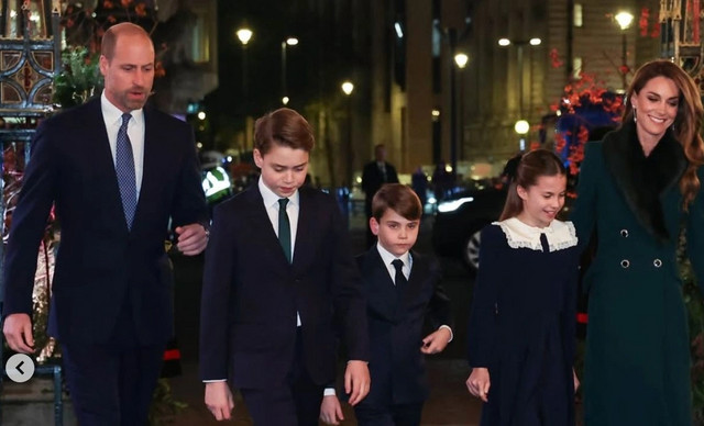 &Pi;&rho;ί&gamma;&kappa;&iota;&pi;&alpha;&sigmaf; &Omicron;&upsilon;ί&lambda;&iota;&alpha;&mu; &Kappa;έ&iota;&tau; &Mu;ί&nu;&tau;&lambd