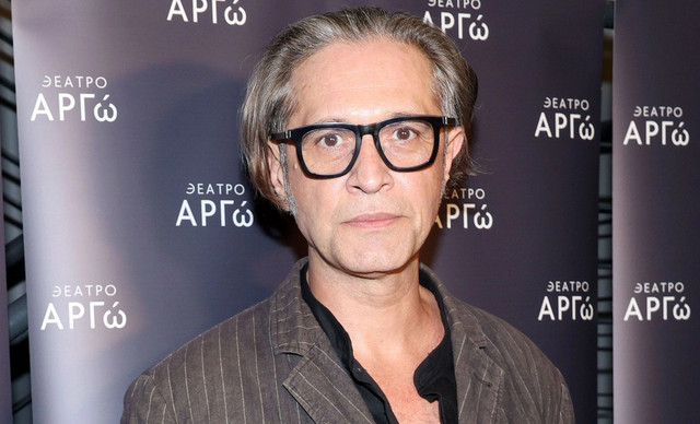 &Alpha;&iota;&mu;ί&lambda;&iota;&omicron;&sigmaf; &Chi;&epsilon;&iota;&lambda;ά&kappa;&eta;&sigmaf;: &Eta; &alpha;&nu;&eta;&sigma;&upsilon;&chi;ί&alpha; &mu;&epsilon;&tau;ά &tau;&eta;&nu; &alpha;&pi;&omicron;&kappa;ά&lambda;&upsilon;&psi;&eta; &gamma;&iota;&alpha; &tau;&omicron; &pi;&rho;ό&beta;&lambda;&eta;&mu;&alpha; &upsilon;&gamma;&epsilon;ί&alpha;&sigmaf; &tau;&omicron;&upsilon;