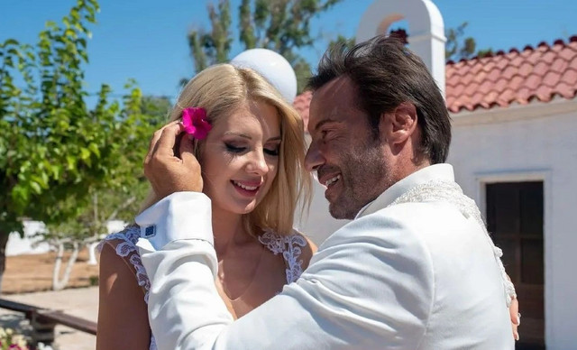 &Chi;ώ&rho;&iota;&sigma;&alpha;&nu; &Sigma;&tau;&rho;ά&tau;&omicron;&sigmaf; &Tau;&zeta;ώ&rho;&tau;&zeta;&omicron;&gamma;&lambda;&omicron;&upsilon; &kappa;&alpha;&iota; &Sigma;&omicron;&phi;ί&alpha; &Mu;&alpha;&rho;&iota;ό&lambda;&alpha;; &Eta; &alpha;&lambda;ή&theta;&epsilon;&iota;&alpha; &pi;ί&sigma;&omega; &alpha;&pi;ό &tau;&iota;&sigmaf; &phi;ή&mu;&epsilon;&sigmaf;