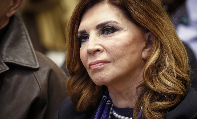 &Mu;&iota;&mu;ή &Nu;&tau;&epsilon;&nu;ί&sigma;&eta;: &Alpha;&upsilon;&tau;ό&sigmaf; &epsilon;ί&nu;&alpha;&iota; &omicron; &lambda;ό&gamma;&omicron;&sigmaf; &pi;&omicron;&upsilon; &delta;&epsilon;&nu; &alpha;&pi;έ&kappa;&tau;&eta;&sigma;&epsilon; &delta;&epsilon;ύ&tau;&epsilon;&rho;&omicron; &pi;&alpha;&iota;&delta;ί (&Beta;&Iota;&Nu;&Tau;&Epsilon;&Omicron;)