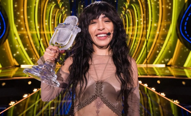 &Omicron;&iota; Eurofan &psi;ή&phi;&iota;&sigma;&alpha;&nu; &tau;&alpha; &kappa;&alpha;&lambda;ύ&tau;&epsilon;&rho;&alpha; &tau;&rho;&alpha;&gamma;&omicron;ύ&delta;&iota;&alpha; &sigma;&tau;&eta;&nu; &iota;&sigma;&tau;&omicron;&rho;ί&alpha; &tau;&eta;&sigmaf; Eurovision &ndash; &Tau;&omicron; &kappa;&upsilon;&pi;&rho;&iota;&alpha;&kappa;ό &kappa;&alpha;&iota; &epsilon;&lambda;&lambda;&eta;&nu;&iota;&kappa;ό &pi;&omicron;&upsilon; &epsilon;ί&nu;&alpha;&iota; &sigma;&tau;&omicron; top 20