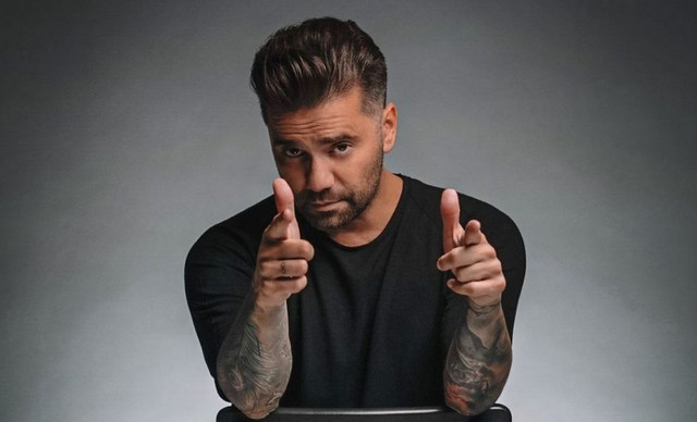 &Tau;&iota; &sigma;&upsilon;&mu;&beta;&alpha;ί&nu;&epsilon;&iota; &mu;&epsilon; &tau;&omicron;&nu; &Mu;&alpha;&rho;&alpha;&nu;&tau;ί&nu;&eta;; &Delta;&iota;έ&gamma;&rho;&alpha;&psi;&epsilon; ό&lambda;&epsilon;&sigmaf; &tau;&iota;&sigmaf; &phi;&omega;&tau;&omicron;&gamma;&rho;&alpha;&phi;ί&epsilon;&sigmaf; &alpha;&pi;ό &tau;&omicron; Instagram &kappa;&alpha;&iota; &kappa;&rho;ά&tau;&eta;&sigma;&epsilon; &mu;ό&nu;&omicron;&hellip; &mu;&iota;&alpha;