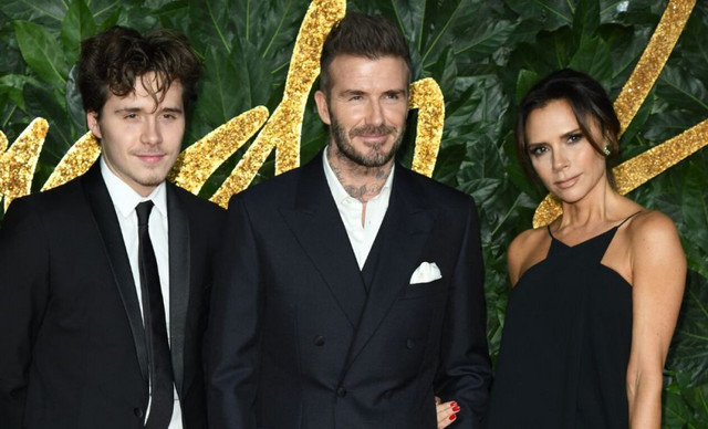 &laquo;&Kappa;&omicron;&mu;&mu;έ&nu;&alpha; &tau;&alpha; like &kappa;&alpha;&iota; &tau;&alpha; tag, &theta;&alpha; &mu;&iota;&lambda;ά&mu;&epsilon; &mu;ό&nu;&omicron; &mu;έ&sigma;&omega; &delta;&iota;&kappa;&eta;&gamma;ό&rho;&omega;&nu;&raquo;: Ά&nu;&omega;-&kappa;ά&tau;&omega; &omicron;&iota; &Mu;&pi;έ&kappa;&alpha;&mu;