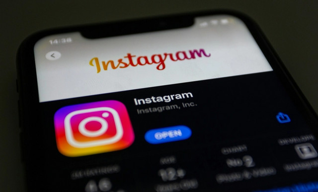 A&upsilon;&tau;ό&sigmaf; &epsilon;ί&nu;&alpha;&iota; &omicron; &lambda;ό&gamma;&omicron;&sigmaf; &pi;&omicron;&upsilon; &tau;&alpha; &laquo;likes&raquo; &sigma;&tau;&omicron; Instagram έ&chi;&omicron;&upsilon;&nu; &mu;&epsilon;&iota;&omega;&theta;&epsilon;ί: &Omicron; &pi;&alpha;&nu;&iota;&kappa;ό&sigmaf; &tau;&omega;&nu; influencers