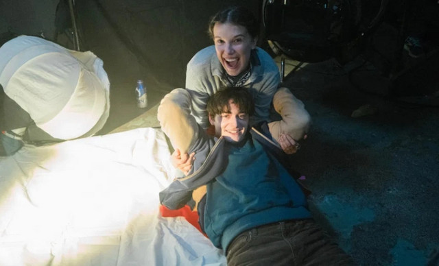 Stranger Things: &Theta;&alpha; &kappa;&upsilon;&kappa;&lambda;&omicron;&phi;&omicron;&rho;ή&sigma;&epsilon;&iota; &nu;&tau;&omicron;&kappa;&iota;&mu;&alpha;&nu;&tau;έ&rho; &gamma;&iota;&alpha; &tau;&eta;&nu; &tau;&epsilon;&lambda;&epsilon;&upsilon;&tau;&alpha;ί&alpha; &sigma;&epsilon;&zeta;ό&nu;