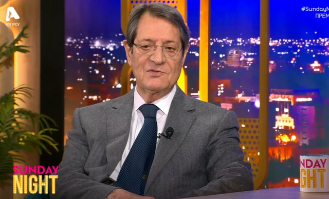 &Alpha;&nu;&alpha;&sigma;&tau;&alpha;&sigma;&iota;ά&delta;&eta;&sigmaf; &gamma;&iota;&alpha; &epsilon;&pi;ί&mu;&alpha;&chi;&omicron; &beta;ί&nu;&tau;&epsilon;&omicron; &tau;&omicron;&upsilon; &Chi;: &laquo;&Pi;ή&rho;&alpha; &tau;&eta;&lambda;έ&phi;&omega;&nu;&omicron; &tau;&omicron;&nu; &Chi;&rho;&iota;&sigma;&tau;&omicron;&delta;&omicron;&upsilon;&lambda;ί&delta;&eta;&raquo;