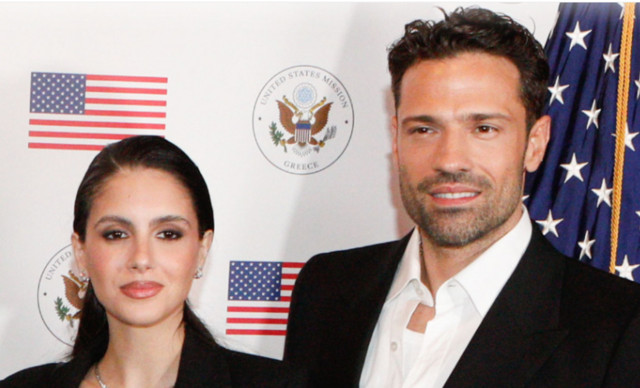 &Alpha;&rho;&gamma;&upsilon;&rho;ό&sigmaf;- &Nu;ί&kappa;&alpha;: &Pi;&epsilon;&rho;&iota;&mu;έ&nu;&omicron;&upsilon;&nu; &tau;&omicron; &delta;&epsilon;ύ&tau;&epsilon;&rho;&omicron; &pi;&alpha;&iota;&delta;ί &tau;&omicron;&upsilon;&sigmaf; &kappa;&alpha;&iota; &mu;ό&lambda;&iota;&sigmaf; &tau;&omicron; &alpha;&nu;&alpha;&kappa;&omicron;ί&nu;&omega;&sigma;&alpha;&nu; &mu;&epsilon; &tau;&omicron; &pi;&iota;&omicron; &tau;&rho;&upsilon;&phi;&epsilon;&rho;ό &beta;ί&nu;&tau;&epsilon;&omicron;