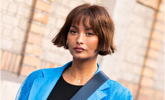 &Eta; &tau;ά&sigma;&eta; &pi;&omicron;&upsilon; &mu;&epsilon;&tau;&alpha;&mu;&omicron;&rho;&phi;ώ&nu;&epsilon;&iota; &tau;&alpha; &lambda;&epsilon;&pi;&tau;ά &mu;&alpha;&lambda;&lambda;&iota;ά &chi;&alpha;&rho;ί&zeta;&omicron;&nu;&tau;&alpha;&sigmaf; ό&gamma;&kappa;&omicron; &kappa;&alpha;&iota; &kappa;ί&nu;&eta;&sigma;&eta;