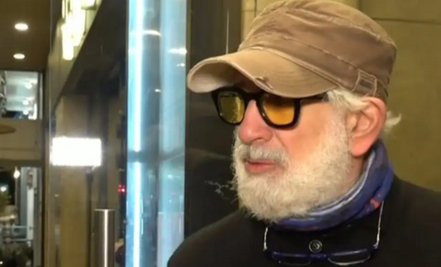 &Pi;έ&tau;&rho;&omicron;&sigmaf; &Phi;&iota;&lambda;&iota;&pi;&pi;ί&delta;&eta;&sigmaf; Vs &Kappa;&alpha;&tau;&epsilon;&rho;ί&nu;&alpha; &Kappa;&alpha;&iota;&nu;&omicron;ύ&rho;&gamma;&iota;&omicron;&upsilon;: &Eta; &epsilon;&iota;&rho;&omega;&nu;&epsilon;ί&alpha; on air &kappa;&alpha;&iota; &eta; &alpha;&pi;ά&nu;&tau;&eta;&sigma;&eta; (&Beta;&Iota;&Nu;&Tau;&Epsilon;&Omicron;)