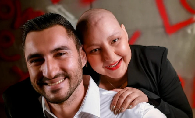 &laquo;&Gamma;&iota;&alpha; &pi;ά&nu;&tau;&alpha;&raquo;: &Tau;&omicron; &sigma;&upsilon;&gamma;&kappa;&iota;&nu;&eta;&tau;&iota;&kappa;ό &beta;ί&nu;&tau;&epsilon;&omicron; &alpha;&nu;ή&mu;&epsilon;&rho;&alpha; &tau;&omicron;&upsilon; &Alpha;&gamma;ί&omicron;&upsilon; &Beta;&alpha;&lambda;&epsilon;&nu;&tau;ί&nu;&omicron;&upsilon; &gamma;&iota;&alpha; &tau;&eta;&nu; &Mu;&alpha;&rho;ί&alpha; &Alpha;&rho;&iota;&sigma;&tau;&omicron;&tau;έ&lambda;&omicron;&upsilon;&sigmaf;