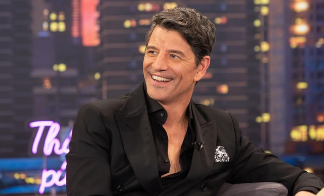 &Omicron; &pi;&alpha;&tau;έ&rho;&alpha;&sigmaf; &tau;&omicron;&upsilon; &Sigma;ά&kappa;&eta; &Rho;&omicron;&upsilon;&beta;ά &pi;&rho;&omega;&tau;&alpha;&gamma;&omega;&nu;&iota;&sigma;&tau;&epsilon;ί &sigma;&epsilon; &theta;&epsilon;&alpha;&tau;&rho;&iota;&kappa;ή &pi;&alpha;&rho;ά&sigma;&tau;&alpha;&sigma;&eta;