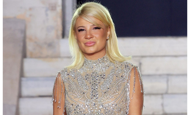 &Phi;&alpha;ί&eta; &Sigma;&kappa;&omicron;&rho;&delta;ά: &Alpha;&pi;&alpha;&nu;&omega;&tau;έ&sigmaf; &omicron;&iota; &sigma;&pi;ό&nu;&tau;&epsilon;&sigmaf; &gamma;&iota;&alpha; &tau;&omicron;&nu; &gamma;ά&mu;&omicron; &tau;&eta;&sigmaf; &alpha;&pi;ό &tau;&omicron;&upsilon;&sigmaf; &sigma;&upsilon;&nu;&epsilon;&rho;&gamma;ά&tau;&epsilon;&sigmaf; &tau;&eta;&sigmaf;