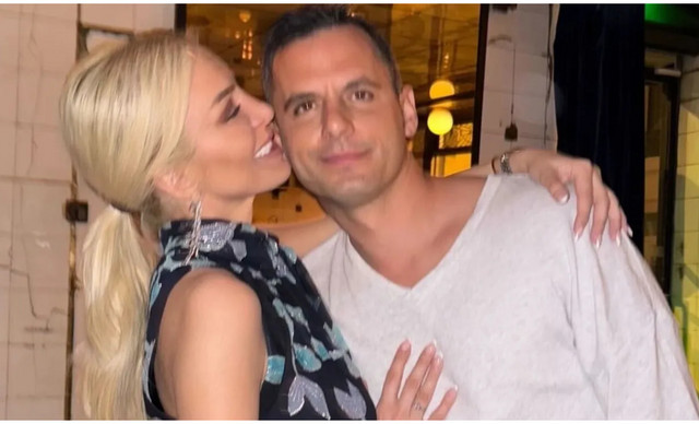 &Kappa;&alpha;&iota;&nu;&omicron;ύ&rho;&gamma;&iota;&omicron;&upsilon;: &Tau;&omicron; &gamma;&lambda;&upsilon;&kappa;ό &delta;ώ&rho;&omicron; &pi;&omicron;&upsilon; &tau;&eta;&sigmaf; έ&phi;&epsilon;&rho;&epsilon; &omicron; &Pi;&alpha;&nu;&alpha;&gamma;&iota;ώ&tau;&eta;&sigmaf; &Kappa;&omicron;&upsilon;&tau;&sigma;&omicron;&upsilon;&mu;&pi;ή&sigmaf; &kappa;&alpha;&iota; &eta; &alpha;&nu;&tau;ί&delta;&rho;&alpha;&sigma;ή &tau;&eta;&sigmaf;