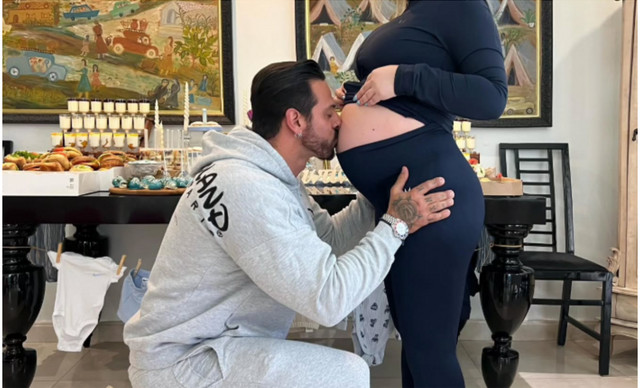 &Kappa;ύ&pi;&rho;&iota;&alpha; &pi;&rho;ώ&eta;&nu; &pi;&alpha;ί&kappa;&tau;&rho;&iota;&alpha; &tau;&omicron;&upsilon; MasterChef έ&gamma;&iota;&nu;&epsilon; &mu;&alpha;&mu;ά (&Phi;&Omega;&Tau;&Omicron;)