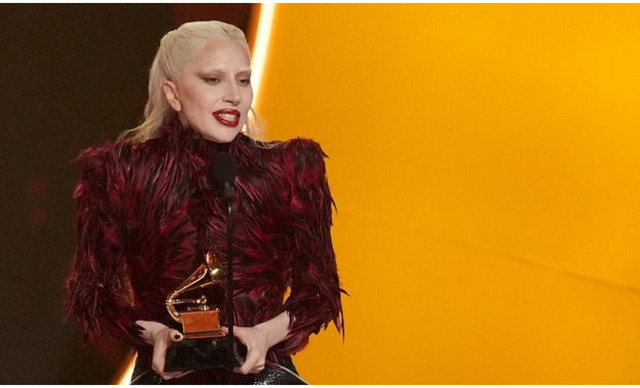 Grammys 2026: Bad Bunny, Kendrick Lamar &kappa;&alpha;&iota; Lady Gaga &sigma;ά&rho;&omega;&sigma;&alpha;&nu; &tau;&alpha; &beta;&rho;&alpha;&beta;&epsilon;ί&alpha;