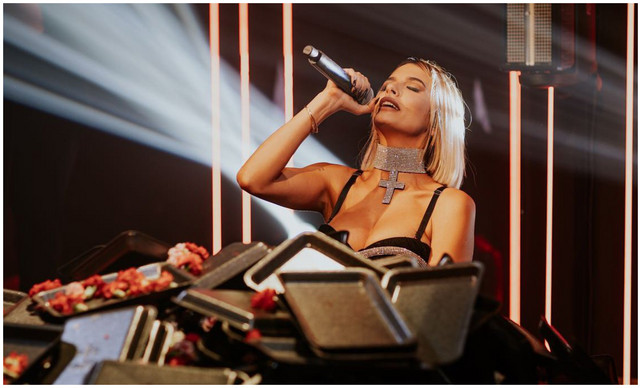 &Eta; &Kappa;&alpha;&tau;&epsilon;&rho;ί&nu;&alpha; &Lambda;&iota;ό&lambda;&iota;&omicron;&upsilon; έ&gamma;&iota;&nu;&epsilon;&hellip; &lambda;&alpha;&mu;&pi;ά&delta;&alpha;! (&Phi;&Omega;&Tau;&Omicron;)