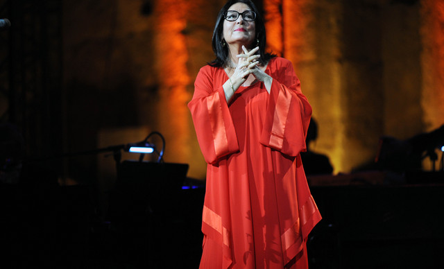 &Sigma;&tau;&alpha; &gamma;&alpha;&lambda;&lambda;&iota;&kappa;ά Grammy &theta;&alpha; &tau;&iota;&mu;&eta;&theta;&epsilon;ί &eta; &Nu;ά&nu;&alpha; &Mu;&omicron;ύ&sigma;&chi;&omicron;&upsilon;&rho;&eta;