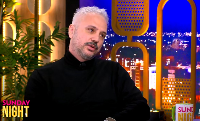 &Nu;&iota;&kappa;ό&lambda;&alpha;&sigmaf; &Iota;&omega;&alpha;&nu;&nu;ί&delta;&eta;&sigmaf;: A&upsilon;&tau;ά ή&tau;&alpha;&nu; &tau;&alpha; &tau;&epsilon;&lambda;&epsilon;&upsilon;&tau;&alpha;ί&alpha; &lambda;ό&gamma;&iota;&alpha; &pi;&omicron;&upsilon; &epsilon;ί&pi;&epsilon; &sigma;&tau;&eta;&nu; &mu;&eta;&tau;έ&rho;&alpha; &tau;&omicron;&upsilon; &ndash; Έ&kappa;&lambda;&alpha;&iota;&gamma;&epsilon; &epsilon;&nu;ώ ή&tau;&alpha;&nu; &sigma;&epsilon; &kappa;ώ&mu;&alpha;