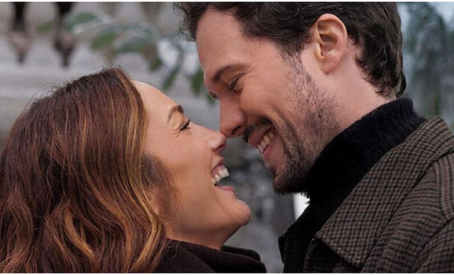 &Tau;&omicron; &alpha;&pi;ό&lambda;&upsilon;&tau;&omicron; Valentine&rsquo;s watchlist: 10 &tau;&alpha;&iota;&nu;ί&epsilon;&sigmaf; &gamma;&iota;&alpha; &mu;&iota;&alpha; &beta;&rho;&alpha;&delta;&iota;ά &gamma;&epsilon;&mu;ά&tau;&eta; &rho;&omicron;&mu;&alpha;&nu;&tau;&iota;&sigma;&mu;ό