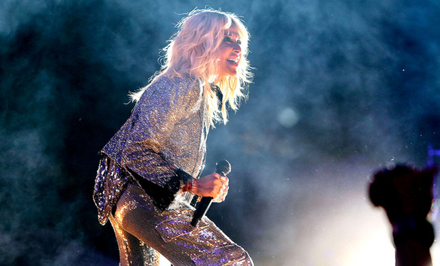 Ά&nu;&nu;&alpha; &Beta;ί&sigma;&sigma;&eta;: &laquo;&Sigma;&pi;ά&epsilon;&iota;&raquo; &tau;&omicron; &sigma;&upsilon;&mu;&beta;ό&lambda;&alpha;&iota;&omicron; &mu;&epsilon; &tau;&eta;&nu; &delta;&iota;&sigma;&kappa;&omicron;&gamma;&rho;&alpha;&phi;&iota;&kappa;ή &tau;&eta;&sigmaf; &epsilon;&tau;&alpha;&iota;&rho;ί&alpha;