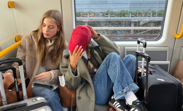 &Kappa;&alpha;&theta;&alpha;&rho;ά &Delta;&epsilon;&upsilon;&tau;έ&rho;&alpha;: Ό&sigma;&alpha; &pi;&rho;έ&pi;&epsilon;&iota; &nu;&alpha; &beta;ά&lambda;&epsilon;&iota;&sigmaf; &sigma;&tau;&eta; &beta;&alpha;&lambda;ί&tau;&sigma;&alpha; &sigma;&omicron;&upsilon; &gamma;&iota;&alpha; &nu;&alpha; &pi;&epsilon;&rho;ά&sigma;&epsilon;&iota;&sigmaf; έ&nu;&alpha; fashionable &tau;&rho;&iota;ή&mu;&epsilon;&rho;&omicron;