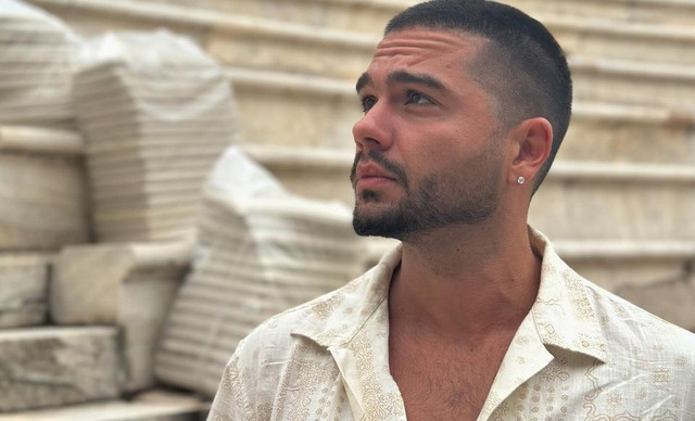 &Mu;ά&sigma;&tau;&omicron;&rho;&alpha;&sigmaf;: &Eta; &pi;&rho;ώ&tau;&eta; &alpha;&nu;&tau;ί&delta;&rho;&alpha;&sigma;&eta; &mu;&epsilon;&tau;ά &tau;&eta;&nu; &alpha;&kappa;ύ&rho;&omega;&sigma;&eta; &sigma;&epsilon; &phi;&iota;&lambda;&alpha;&nu;&theta;&rho;&omega;&pi;&iota;&kappa;ή &sigma;&upsilon;&nu;&alpha;&upsilon;&lambda;ί&alpha; &tau;&epsilon;&lambda;&epsilon;&upsilon;&tau;&alpha;ί&alpha; &sigma;&tau;&iota;&gamma;&mu;ή (&Beta;&Iota;&Nu;&Tau;&Epsilon;&Omicron;)