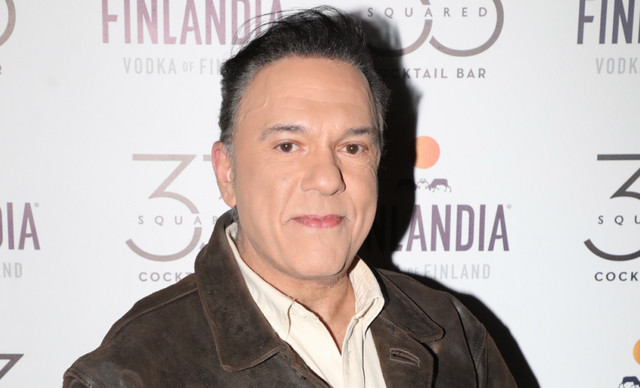 &Pi;&omicron;&sigma;&epsilon;&iota;&delta;ώ&nu;&alpha;&sigmaf; &Gamma;&iota;&alpha;&nu;&nu;ό&pi;&omicron;&upsilon;&lambda;&omicron;&sigmaf;: &Mu;&epsilon; &xi;&epsilon;&phi;&tau;ί&lambda;&iota;&sigma;&alpha;&nu; &gamma;&iota;&alpha; &tau;&iota;&sigmaf; &epsilon;&rho;&omega;&tau;&iota;&kappa;έ&sigmaf; &mu;&omicron;&upsilon; &pi;&rho;&omicron;&tau;&iota;&mu;ή&sigma;&epsilon;&iota;&sigmaf;