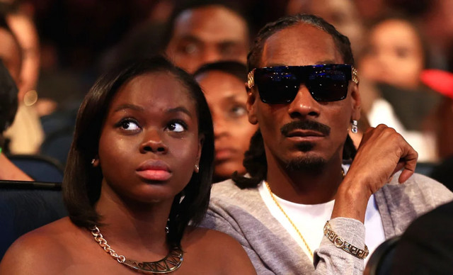 &Theta;&lambda;ί&psi;&eta; &gamma;&iota;&alpha; &tau;&omicron;&nu; Snoop Dogg: Έ&phi;&upsilon;&gamma;&epsilon; &alpha;&pi;ό &tau;&eta; &zeta;&omega;ή &eta; &mu;ό&lambda;&iota;&sigmaf; 11 &mu;&eta;&nu;ώ&nu; &epsilon;&gamma;&gamma;&omicron;&nu;ή &tau;&omicron;&upsilon;