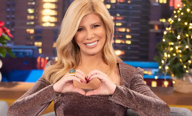 &Zeta;ή&nu;&alpha; &Kappa;&omicron;&upsilon;&tau;&sigma;&epsilon;&lambda;ί&nu;&eta;: &Epsilon;&pi;έ&sigma;&tau;&rho;&epsilon;&psi;&epsilon; &mu;&epsilon; &tau;&omicron;&hellip; &psi;&alpha;&rho;ά&kappa;&iota; &tau;&eta;&sigmaf; &kappa;&alpha;&iota; &nu;έ&omicron; &beta;ί&nu;&tau;&epsilon;&omicron; &pi;&omicron;&upsilon; έ&chi;&epsilon;&iota; &gamma;ί&nu;&epsilon;&iota; ή&delta;&eta; viral (&Beta;&Iota;&Nu;&Tau;&Epsilon;&Omicron;)