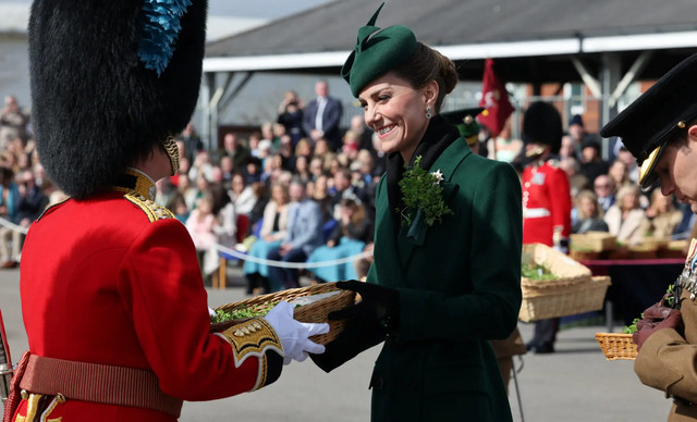 &Eta; Kate Middleton &tau;&iota;&mu;ά &tau;&eta; Saint Patrick&rsquo;s Day &mu;&epsilon; &mu;ί&alpha; statement &epsilon;&mu;&phi;ά&nu;&iota;&sigma;&eta;