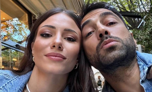 &Sigma;&iota;&mu;ώ&nu;&eta; &Chi;&rho;&iota;&sigma;&tau;&omicron;&delta;&omicron;ύ&lambda;&omicron;&upsilon;: T&alpha; &tau;&rho;&upsilon;&phi;&epsilon;&rho;ά &phi;&iota;&lambda;&iota;ά &sigma;&tau;&eta;&nu; 7 &mu;&eta;&nu;ώ&nu; &kappa;ό&rho;&eta; &tau;&eta;&sigmaf; (&Phi;&Omega;&Tau;&Omicron;)