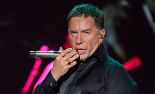 &Mu;&alpha;&zeta;&omega;&nu;ά&kappa;&eta;&sigmaf;: &Alpha;&pi;&omicron;&kappa;&alpha;&lambda;ύ&pi;&tau;&epsilon;&iota; &tau;&eta;&nu; &eta;&lambda;&iota;&kappa;ί&alpha; &tau;&omicron;&upsilon; &kappa;&alpha;&iota; &sigma;&epsilon; &pi;&omicron;&iota;&omicron;&nu; &pi;&alpha;&sigma;ί&gamma;&nu;&omega;&sigma;&tau;&omicron; &delta;&eta;&mu;&omicron;&sigma;&iota;&omicron;&gamma;&rho;ά&phi;&omicron; &theta;&alpha; &delta;ώ&sigma;&epsilon;&iota; &sigma;&upsilon;&nu;έ&nu;&tau;&epsilon;&upsilon;&xi;&eta;