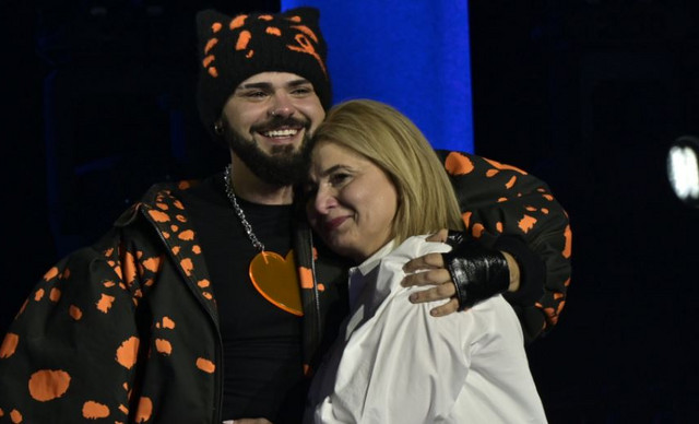 &ldquo;&Eta; &mu;&eta;&tau;έ&rho;&alpha; &tau;&omicron;&upsilon; Akyla &theta;&alpha; &epsilon;&mu;&phi;&alpha;&nu;&iota;&sigma;&tau;&epsilon;ί &sigma;&tau;&eta;&nu; &sigma;&kappa;&eta;&nu;ή &tau;&eta;&sigmaf; Eurovision&rdquo;: &Eta; &phi;ή&mu;&eta; &kappa;&alpha;&iota; &eta; &tau;&epsilon;&lambda;&iota;&kappa;ή &alpha;&pi;ά&nu;&tau;&eta;&sigma;&eta;