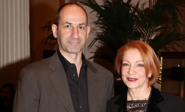 &Pi;έ&mu;&eta; &Zeta;&omicron;ύ&nu;&eta;: &Alpha;&pi;&omicron;&kappa;ά&lambda;&upsilon;&psi;&epsilon; ό&tau;&iota; &chi;ώ&rho;&iota;&sigma;&epsilon; &alpha;&pi;ό &tau;&omicron;&nu; &sigma;ύ&zeta;&upsilon;&gamma;ό &tau;&eta;&sigmaf;&nbsp;