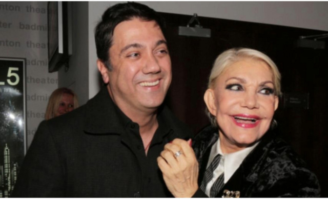 &laquo;&Lambda;ύ&gamma;&iota;&sigma;&epsilon;&raquo; &omicron; &Gamma;&iota;ώ&rho;&gamma;&omicron;&sigmaf; &Theta;&epsilon;&omicron;&phi;ά&nu;&omicron;&upsilon;&sigmaf; &gamma;&iota;&alpha; &tau;&eta; &Mu;&alpha;&rho;&iota;&nu;έ&lambda;&lambda;&alpha;: &laquo;&Alpha;&nu; ή&tau;&alpha;&nu; &epsilon;&delta;ώ, &theta;&alpha; &mu;&omicron;&upsilon; έ&lambda;&epsilon;&gamma;&epsilon; &ldquo;&sigma;ή&kappa;&omega;&sigma;&epsilon; &tau;&omicron; &kappa;&epsilon;&phi;ά&lambda;&iota; &kappa;&alpha;&iota; &pi;ά&mu;&epsilon;&rdquo;&raquo;