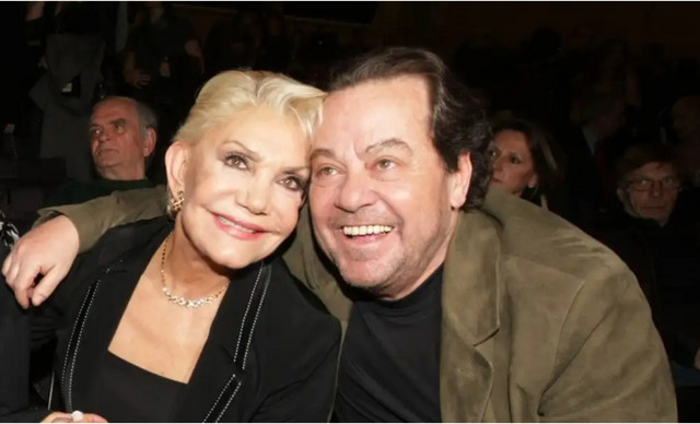 &Sigma;&upsilon;&gamma;&kappa;&iota;&nu;&eta;&mu;έ&nu;&omicron;&sigmaf; &omicron; &Gamma;&iota;ά&nu;&nu;&eta;&sigmaf; &Pi;ά&rho;&iota;&omicron;&sigmaf;: &laquo;Έ&phi;&upsilon;&gamma;&epsilon; &eta; &Mu;&alpha;&rho;&iota;&nu;έ&lambda;&lambda;&alpha;; &Nu;&alpha; &mu;&alpha;&sigmaf; &pi;&epsilon;&rho;&iota;&mu;έ&nu;&epsilon;&iota;&raquo;