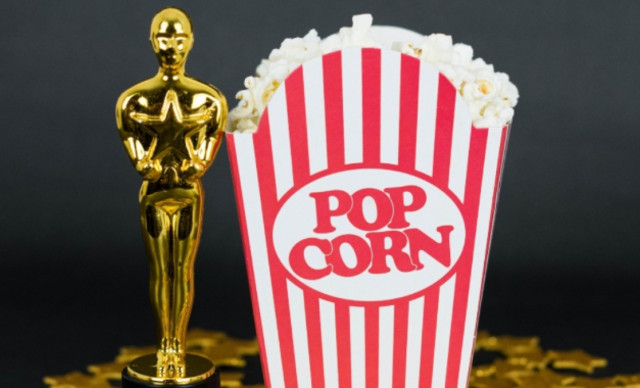 &Alpha;&pi;ό &pi;ί&tau;&sigma;&epsilon;&sigmaf; &mu;έ&chi;&rho;&iota; &sigma;&omicron;&kappa;&omicron;&lambda;&alpha;&tau;έ&nu;&iota;&alpha; &alpha;&gamma;&alpha;&lambda;&mu;&alpha;&tau;ί&delta;&iota;&alpha; &mu;&epsilon; &chi;&rho;&upsilon;&sigma;ό&sigma;&kappa;&omicron;&nu;&eta;: &Tau;&iota; &tau;&rho;ώ&nu;&epsilon; &omicron;&iota; &sigma;&tau;&alpha;&rho; &tau;&eta; &beta;&rho;&alpha;&delta;&iota;ά &tau;&omega;&nu; Ό&sigma;&kappa;&alpha;&rho;