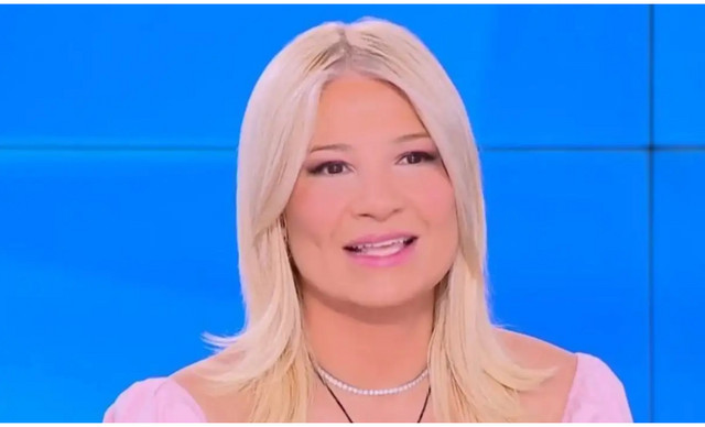 &Phi;&alpha;ί&eta; &Sigma;&kappa;&omicron;&rho;&delta;ά: &Eta; &xi;&epsilon;&kappa;ά&theta;&alpha;&rho;&eta; &alpha;&pi;ά&nu;&tau;&eta;&sigma;&eta; &gamma;&iota;&alpha; &tau;&omicron;&nu; &epsilon;&pi;&epsilon;&rho;&chi;ό&mu;&epsilon;&nu;&omicron; &gamma;ά&mu;&omicron; &mu;&epsilon; &tau;&omicron;&nu; &Alpha;&lambda;έ&xi;&alpha;&nu;&delta;&rho;&omicron; &Alpha;&theta;&alpha;&nu;&alpha;&sigma;&iota;ά&delta;&eta;