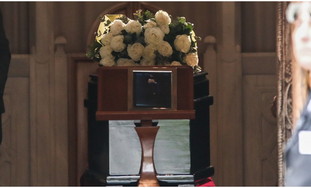 &Kappa;&eta;&delta;&epsilon;ί&alpha; &Mu;&alpha;&rho;&iota;&nu;έ&lambda;&lambda;&alpha;&sigmaf;:&nbsp;&Alpha;&upsilon;&tau;ό&sigmaf; &epsilon;ί&nu;&alpha;&iota; &omicron; &lambda;ό&gamma;&omicron;&sigmaf; &pi;&omicron;&upsilon; &delta;&epsilon;&nu; έ&chi;&omicron;&upsilon;&nu; &alpha;&nu;&omicron;&iota;&chi;&tau;ό &tau;&omicron; &phi;έ&rho;&epsilon;&tau;&rho;&omicron;