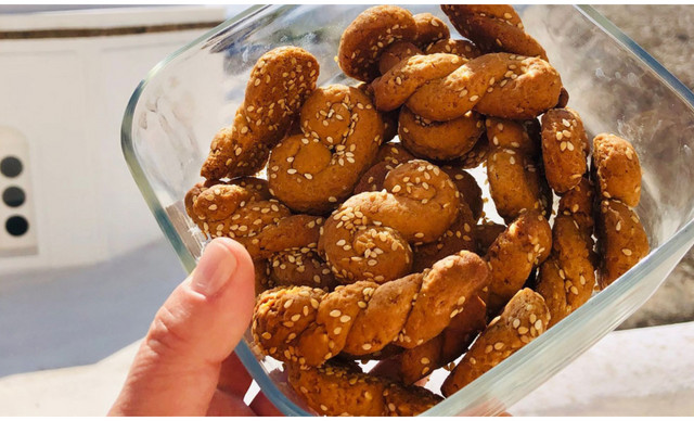 &Sigma;&upsilon;&nu;&tau;&alpha;&gamma;ή &gamma;&iota;&alpha; &nu;&eta;&sigma;&tau;ί&sigma;&iota;&mu;&alpha; &kappa;&omicron;&upsilon;&lambda;&omicron;&upsilon;&rho;ά&kappa;&iota;&alpha; &mu;&pi;ύ&rho;&alpha;&sigmaf; &mu;&epsilon; &kappa;&alpha;&nu;έ&lambda;&alpha;