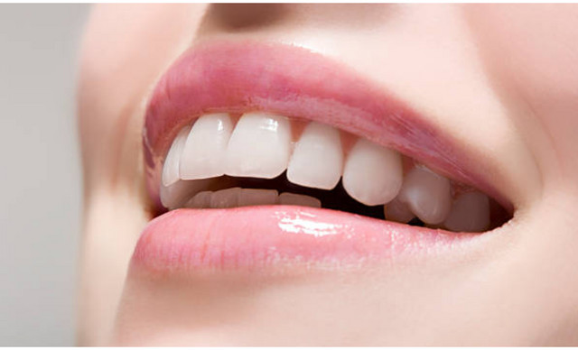 &Alpha;&upsilon;&tau;ά &epsilon;ί&nu;&alpha;&iota; &tau;&alpha;&nbsp;&chi;&rho;ώ&mu;&alpha;&tau;&alpha; &sigma;&tau;&alpha; &kappa;&rho;&alpha;&gamma;&iota;ό&nu; &pi;&omicron;&upsilon; &kappa;ά&nu;&omicron;&upsilon;&nu; &tau;&alpha; &delta;ό&nu;&tau;&iota;&alpha; &nu;&alpha; &delta;&epsilon;ί&chi;&nu;&omicron;&upsilon;&nu; &pi;&iota;&omicron; &lambda;&epsilon;&upsilon;&kappa;ά