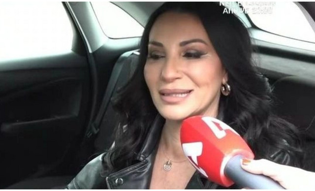 &Mu;&alpha;&lambda;&lambda;&iota;&omega;&tau;ά&kappa;&eta; &gamma;&iota;&alpha; &Alpha;&gamma;&gamma;&epsilon;&lambda;&iota;&kappa;ή &Eta;&lambda;&iota;ά&delta;&eta;: &laquo;&Delta;&epsilon;&nu; &theta;&alpha; &alpha;&nu;&epsilon;&chi;&tau;ώ &nu;&alpha; &kappa;ά&theta;&epsilon;&tau;&alpha;&iota; &nu;&alpha; &lambda;έ&epsilon;&iota; ό&tau;&iota; &tau;&omicron;&nu; &beta;&rho;ή&kappa;&epsilon; &chi;&omega;&rho;&iota;&sigma;&mu;έ&nu;&omicron;&raquo;