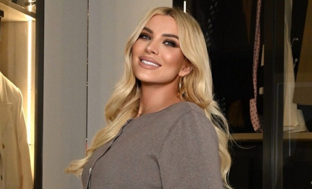 &Kappa;&alpha;&tau;&epsilon;&rho;ί&nu;&alpha; &Kappa;&alpha;&iota;&nu;&omicron;ύ&rho;&gamma;&iota;&omicron;&upsilon;: E&pi;έ&sigma;&tau;&rho;&epsilon;&psi;&epsilon; &mu;&epsilon;&tau;ά &tau;&eta; &chi;&theta;&epsilon;&sigma;&iota;&nu;ή &tau;&eta;&sigmaf; &alpha;&pi;&omicron;&upsilon;&sigma;ί&alpha;