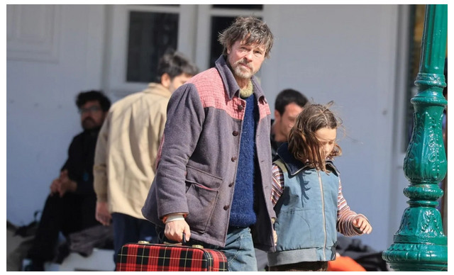 &Pi;&omicron;&iota;&omicron; &epsilon;ί&nu;&alpha;&iota; &tau;&omicron; &mu;&iota;&kappa;&rho;ό &kappa;&omicron;&rho;ί&tau;&sigma;&iota; &pi;&omicron;&upsilon; &beta;&lambda;έ&pi;&omicron;&upsilon;&mu;&epsilon; &sigma;&epsilon; ό&lambda;&epsilon;&sigmaf; &tau;&iota;&sigmaf; &phi;&omega;&tau;&omicron;&gamma;&rho;&alpha;&phi;ί&epsilon;&sigmaf; &tau;&omicron;&upsilon; &Mu;&pi;&rho;&alpha;&nu;&tau; &Pi;&iota;&tau; &sigma;&tau;&eta;&nu; Ύ&delta;&rho;&alpha;;